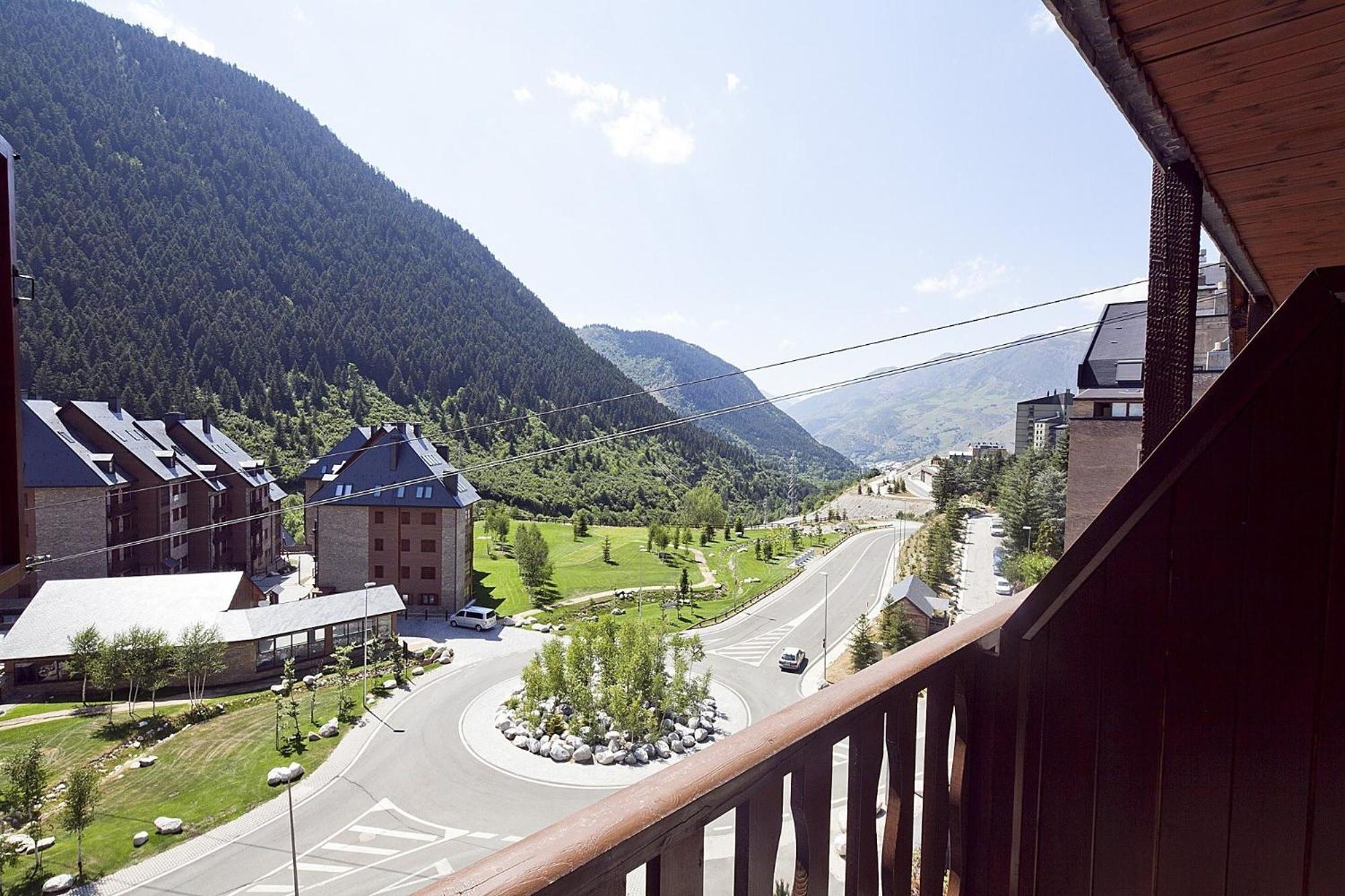 Luderna - Apartamento Con Terraza Bonaigua B2 Salient Baqueira Beret Zewnętrze zdjęcie
